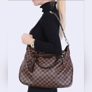 LOUIS VUITTON EVORA MM SHOULDER BAG